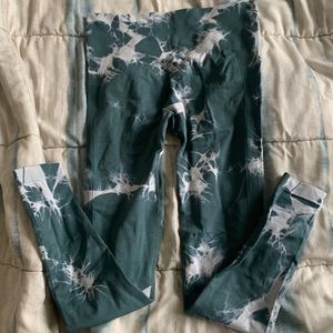 Shein Tie Dye Scrunch Leggings